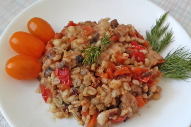 Перловка с болгарским перцем