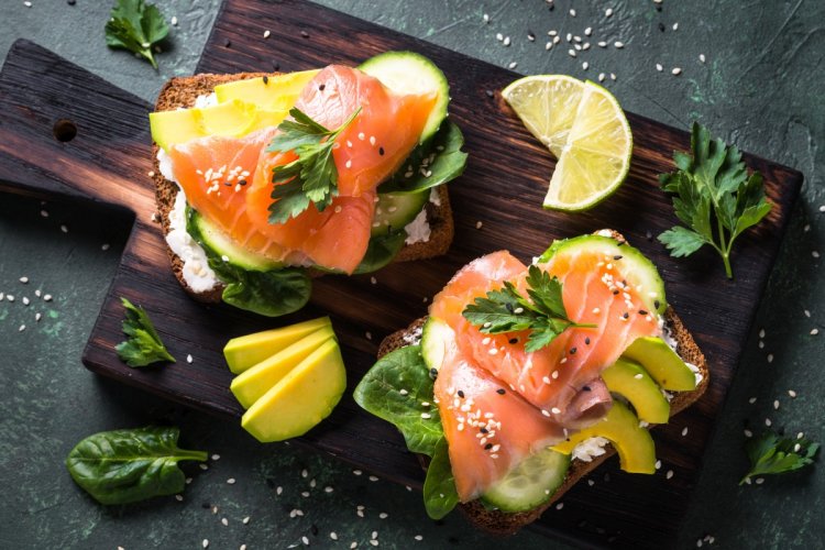 Бутерброды на завтрак: 20 вкусных и сытных рецептов