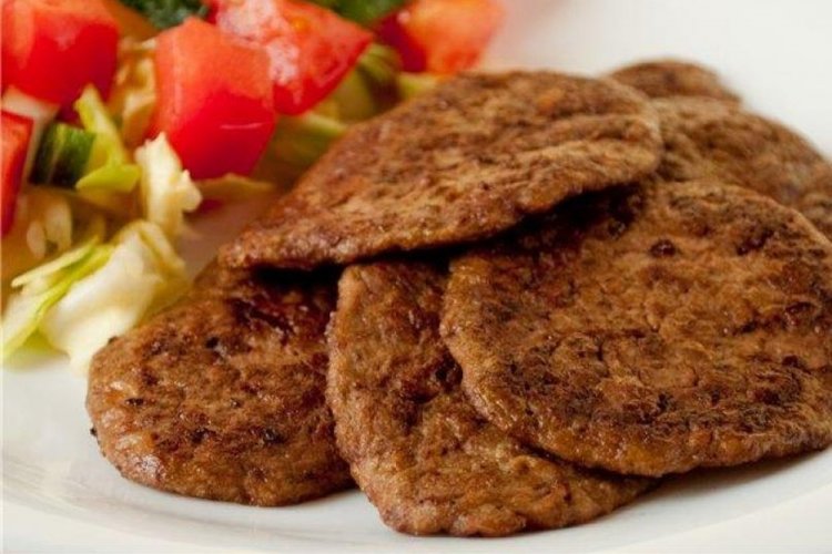 Котлеты из свиной печени с овсяными хлопьями