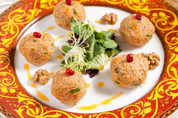 Пхали из тыквы и моркови по-грузински