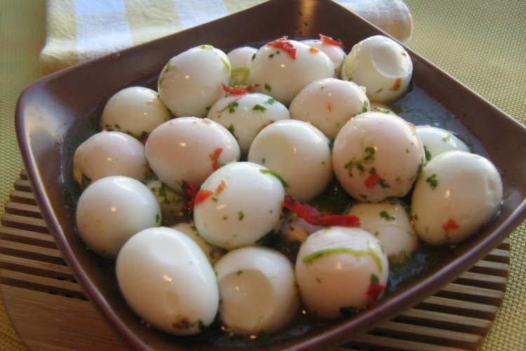 Маринованные яйца по-грузински