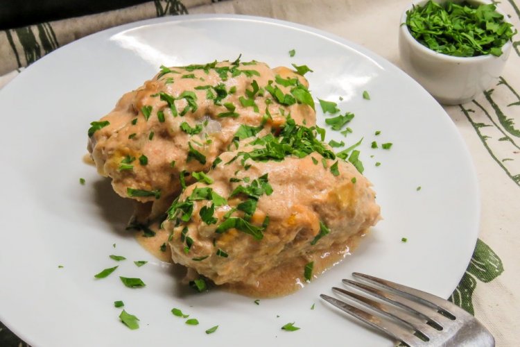 Ленивые голубцы в сливках на сковороде