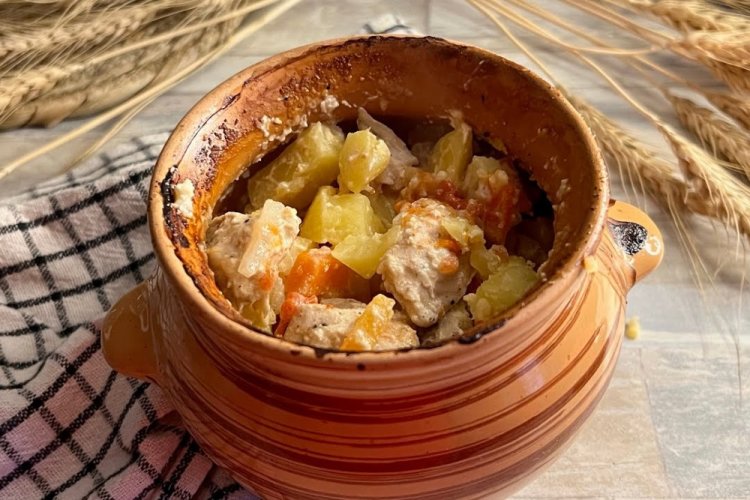 Индейка с картошкой в сливочном соусе