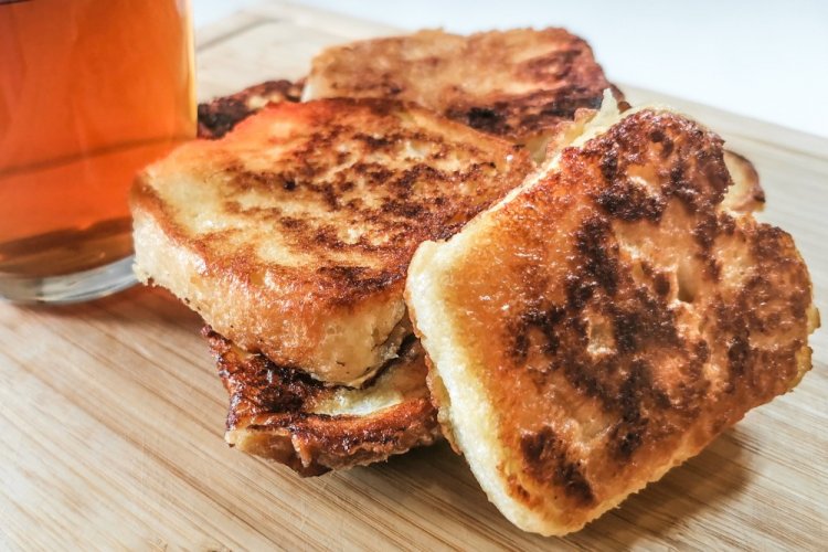 Сладкие гренки с йогуртовой начинкой