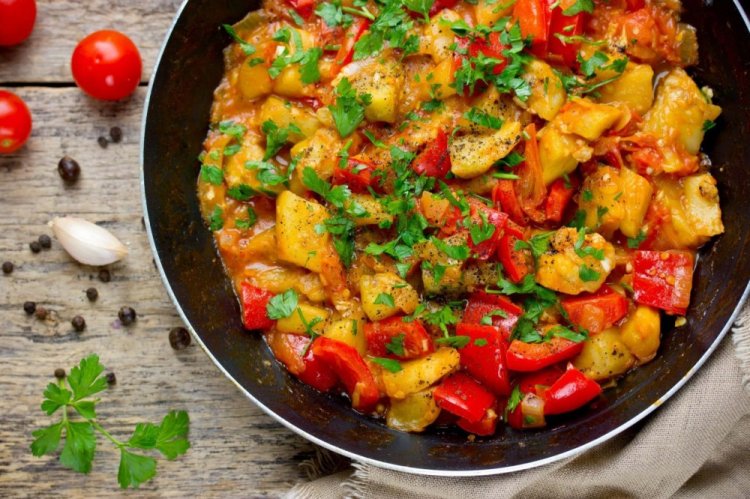Кабачки с болгарским перцем на сковороде