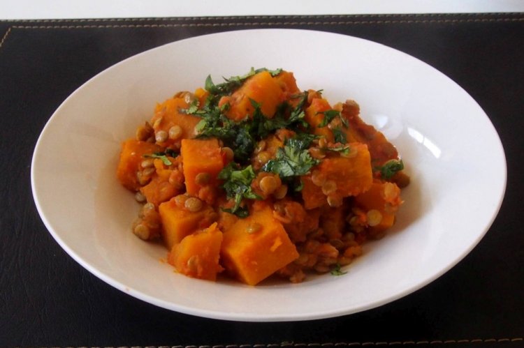 Чечевица с тыквой