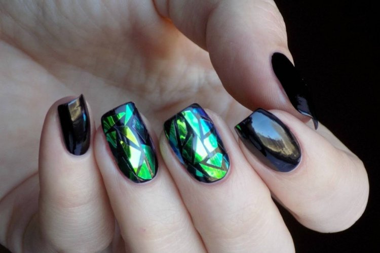 Маникюр Битое стекло