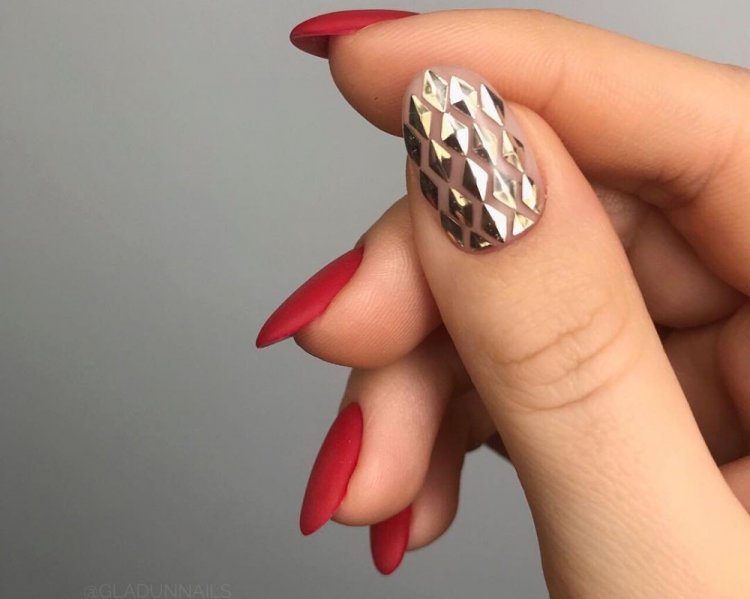 Маникюр Чешуя дракона