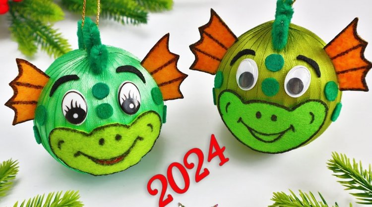 Елочные шары в виде головы дракона