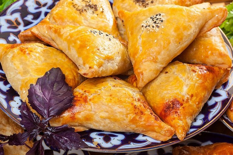 Самса с тыквой и курицей