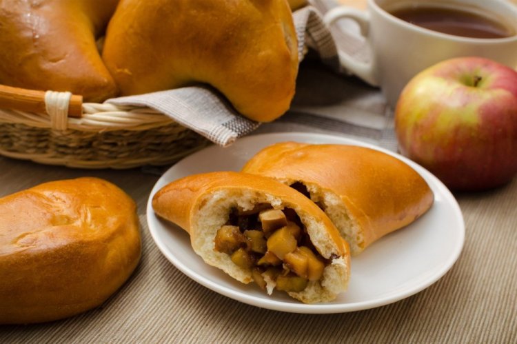 Пирожки с тыквой и яблоками