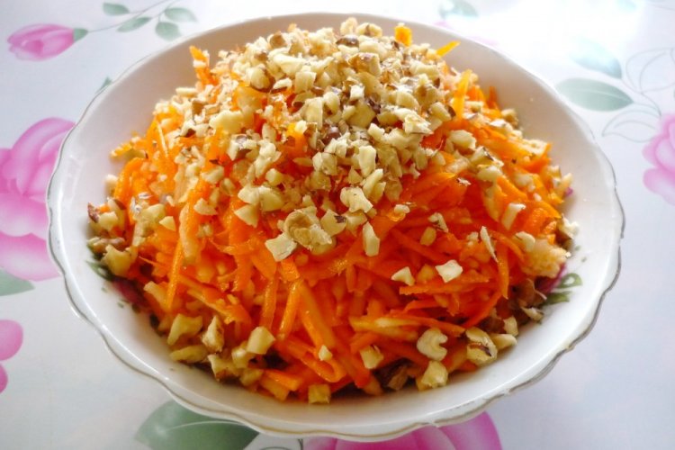 Салат из тыквы с яблоками и медом