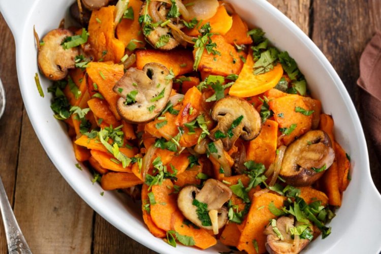 Тыква с грибами в духовке