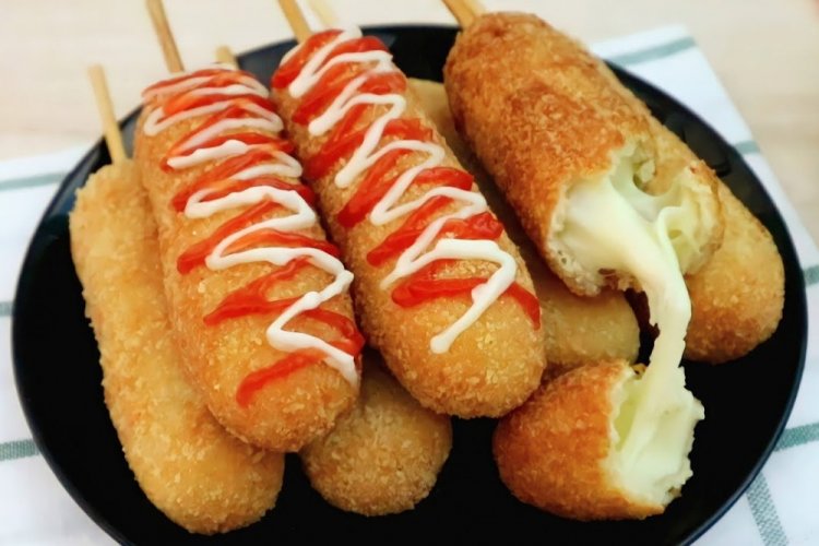 Корн-доги с моцареллой