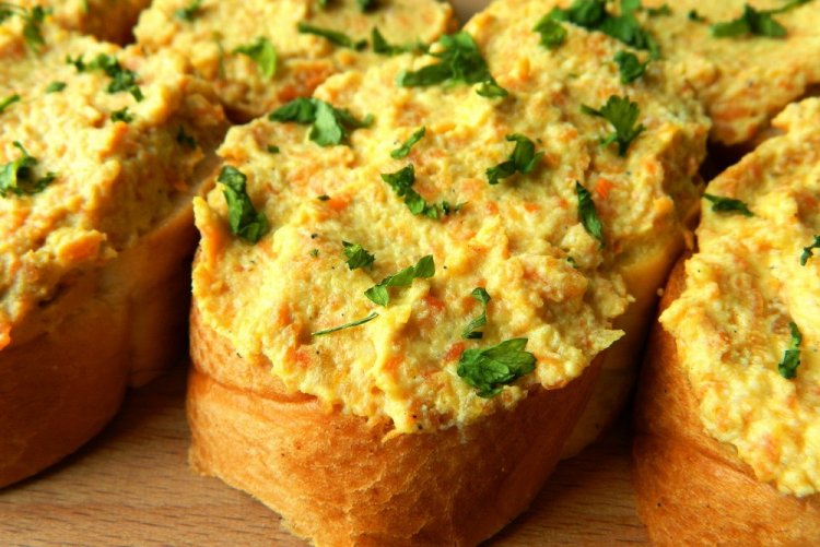 Паштет из яиц с морковью