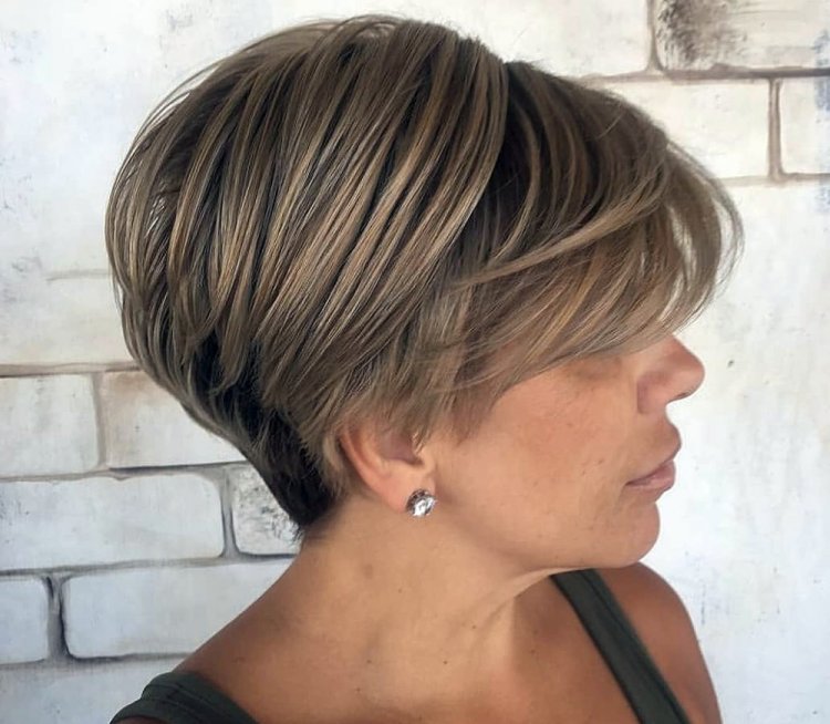 Каре на ножке