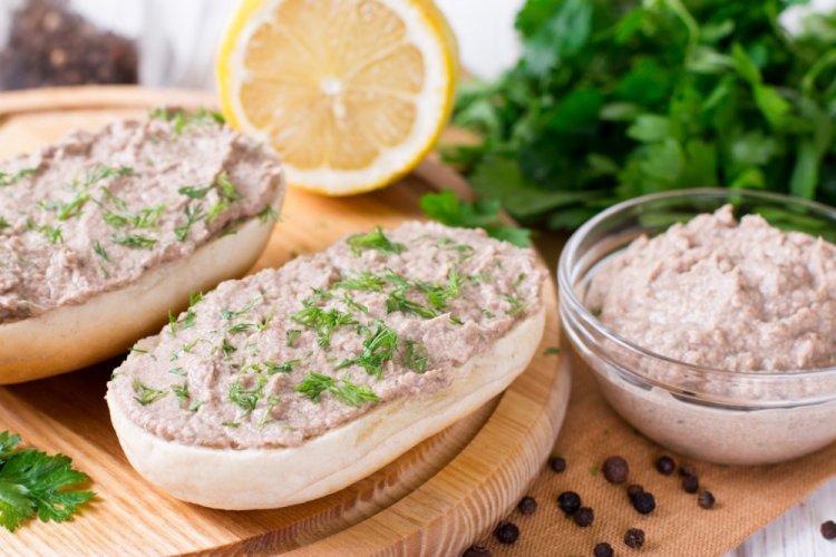 Паштет из консервированного тунца с горчицей