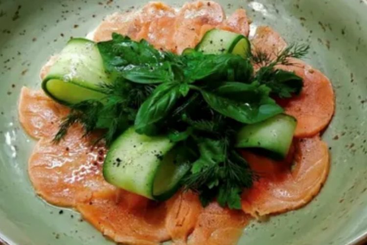 Карпаччо из лосося