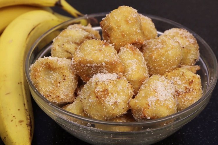 Жареные бананы в кляре