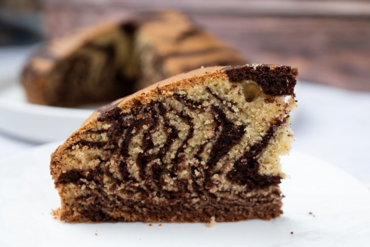 Пирог «Зебра» на кислом молоке