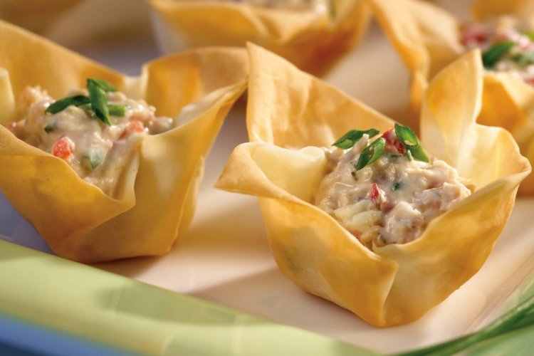 Тарталетки из лаваша с печенью трески