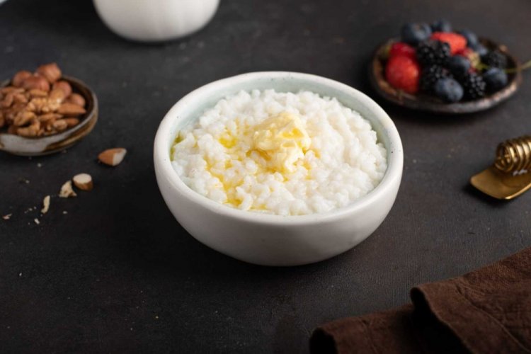 Рисовая каша на воде и молоке