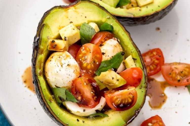 Запеченное авокадо