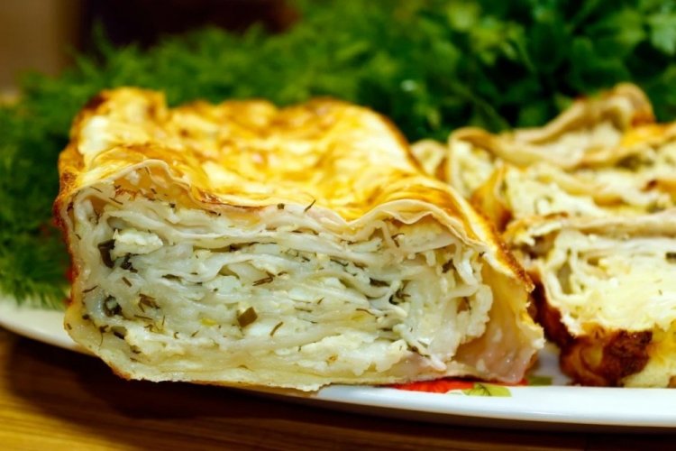 Ачма из лаваша с творогом и зеленым луком
