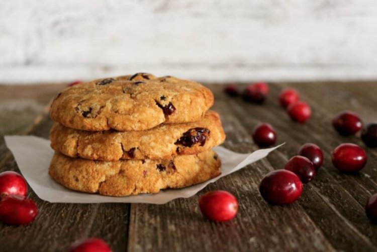 Протеиновое печенье с клюквой