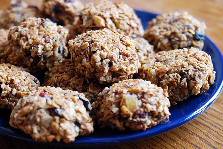 Протеиновое печенье с финиками