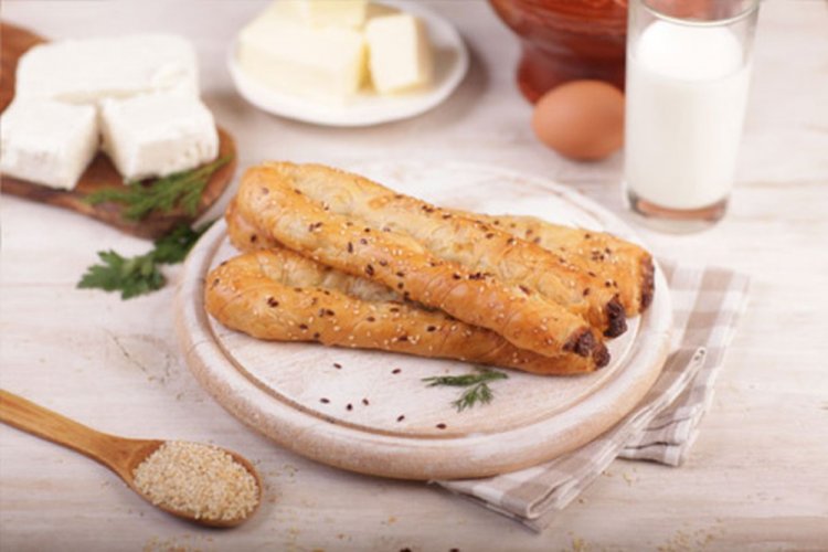 Роллини с творогом и зеленью из теста фило