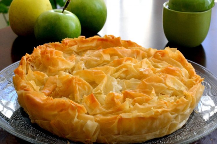 Яблочный пирог из теста фило