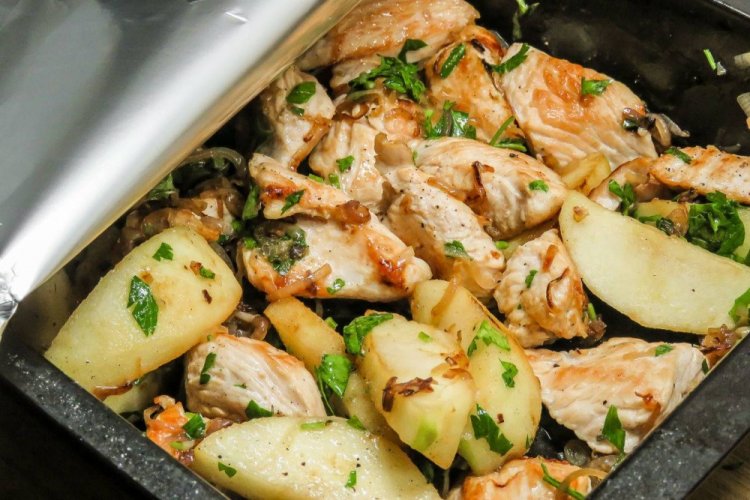 Филе индейки с картошкой в духовке