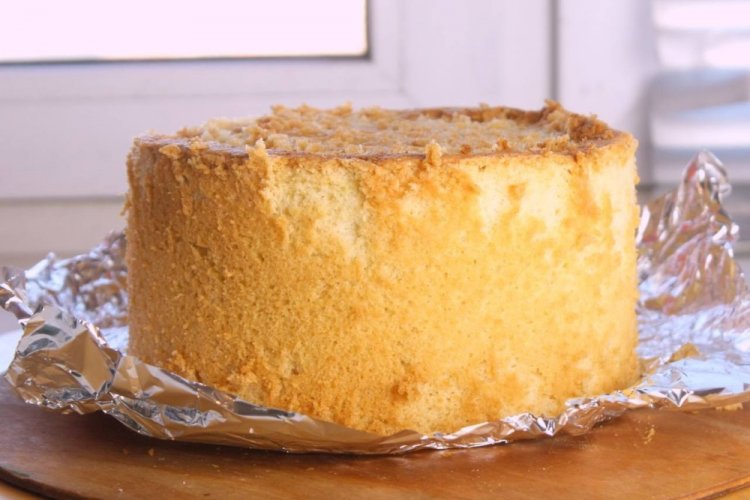 Шифоновый бисквит со сливочным маслом