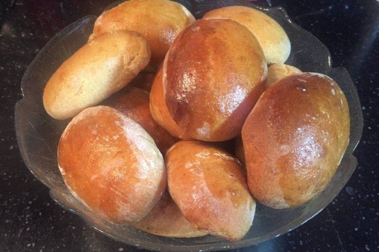 Пирожки на кефире со шпинатом