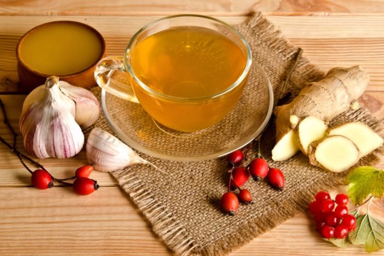 Имбирный чай с шиповником