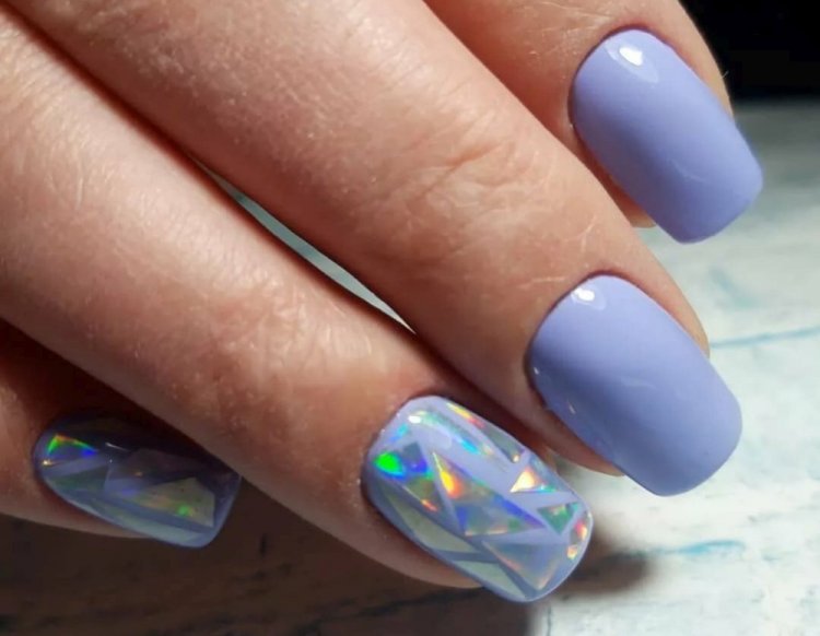 Маникюр «Битое стекло»