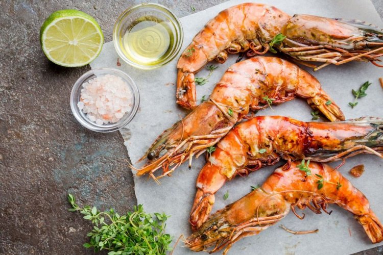 Лангустины в экзотическом маринаде на гриле