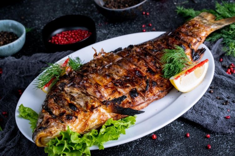 Карп в медово-горчичном маринаде на мангале