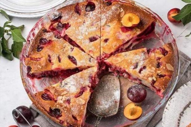 Клафути с алычой