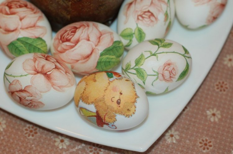 Яйца в технике декупаж на Пасху