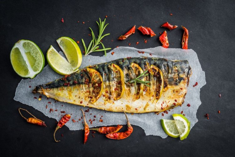 Филе скумбрии с лаймом на гриле