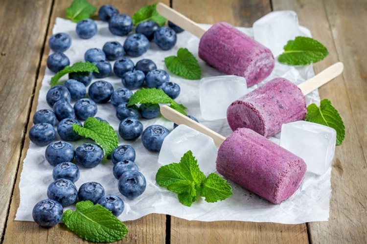 Черничное мороженое