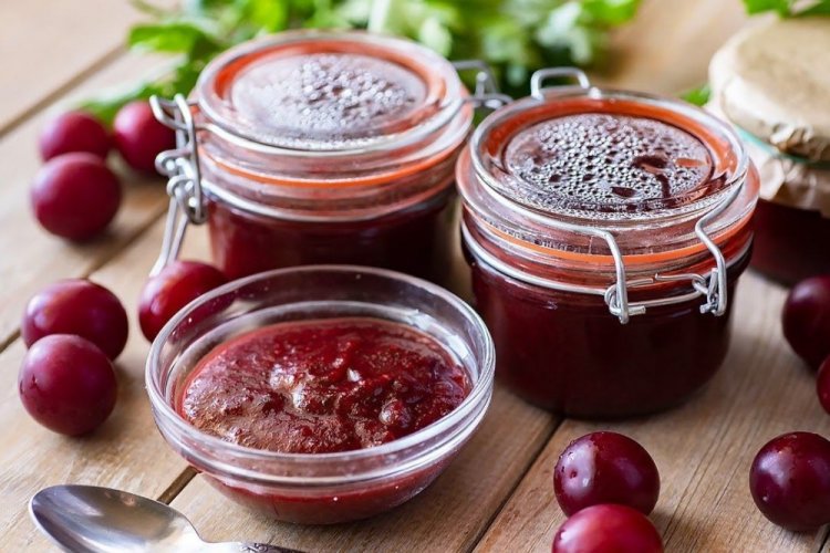 Ткемали из алычи на зиму