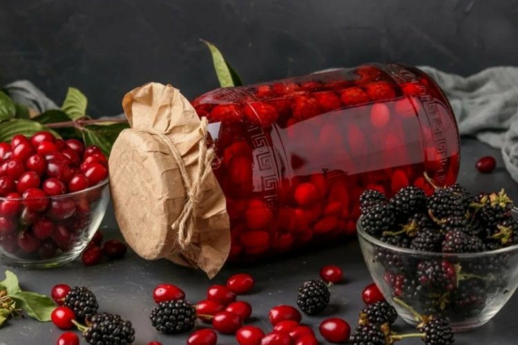 Компот из кизила и ежевики на зиму