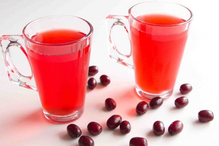 Компот из кизила и черной смородины на зиму