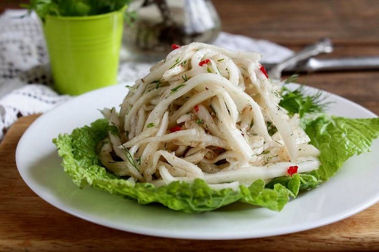 Маринованная редька с растительным маслом на зиму