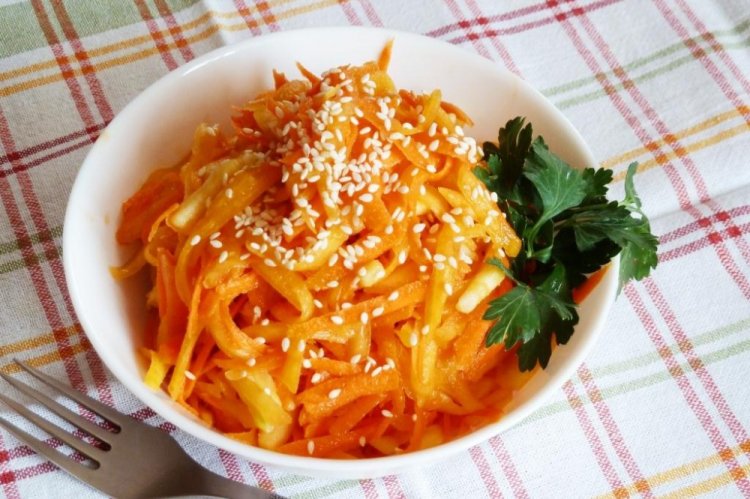 Салат из тыквы и яблок