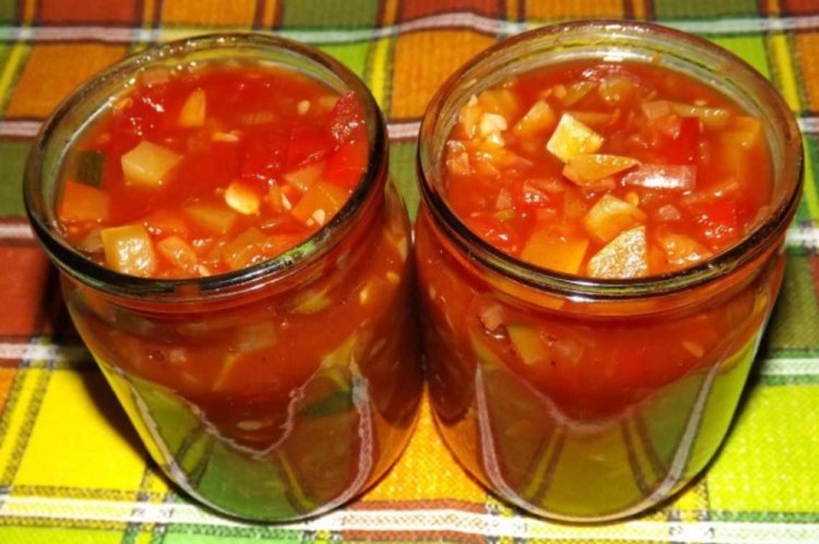 Салат с килькой и кабачками на зиму