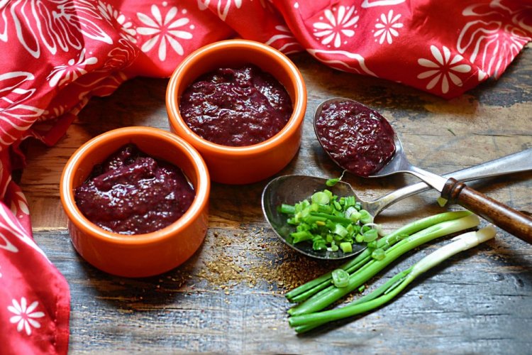 Ткемали из чернослива на зиму